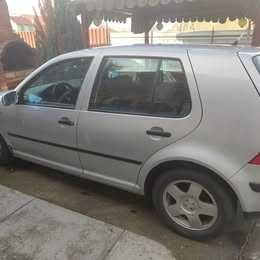 Volkswagen Golf 4  1.6 SR Benzina