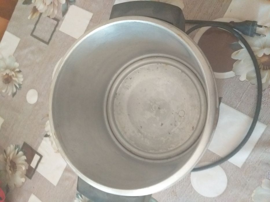 Donez oala electrica funcțională