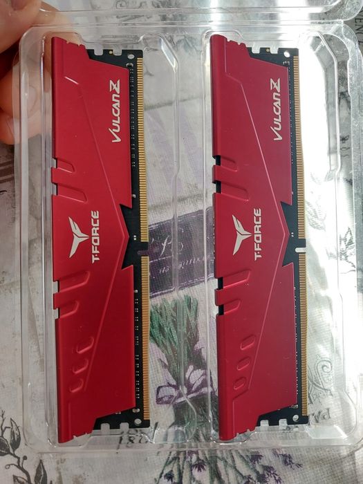 32GB 3000Mhz CL16 -  DDR4 RAM памет