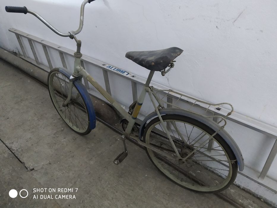 Детский велосипед для девочек из СССР