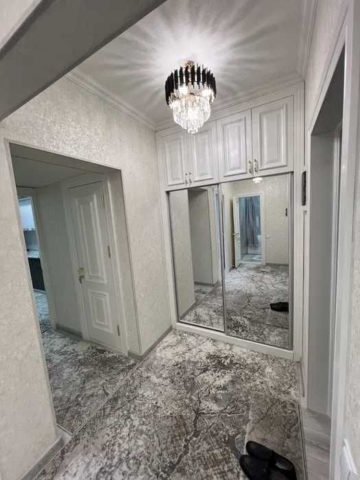 R7 Сдается ШИКАРНАЯ квартира 2/5/9 на МЕТРО ОЙБЕК ор-р ГОСПИТАЛЬНЫЙ