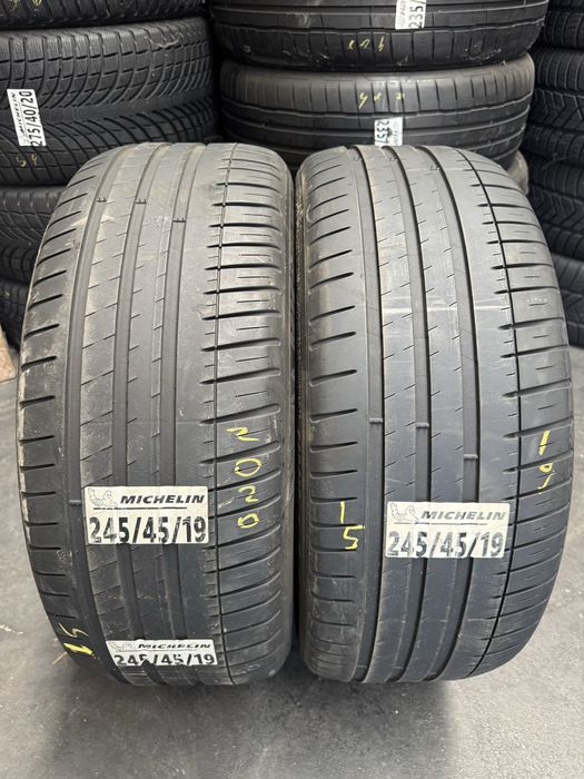 245/45/19 michelin