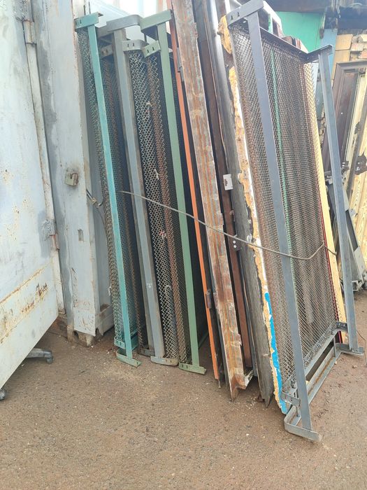 Панцерные кровати