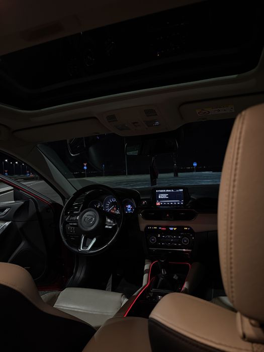 Mazda 6 Revolution Top