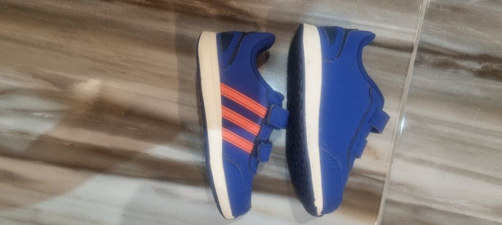 Ориг. сандали и маратонки Adidas номер 25 и Маратонки GEOX номер 31