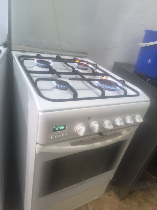 Газ плита Аристон