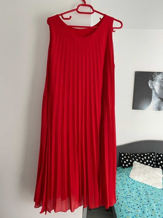 Vand rochie ocazie marime L