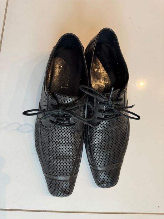 Mалко използвани черни официални обувки