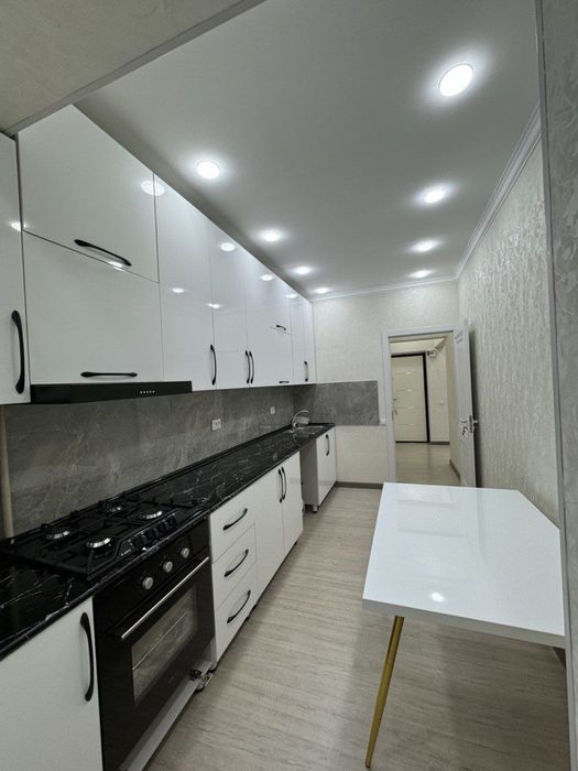 Сдается 3-х ком квартира на Беруний метро