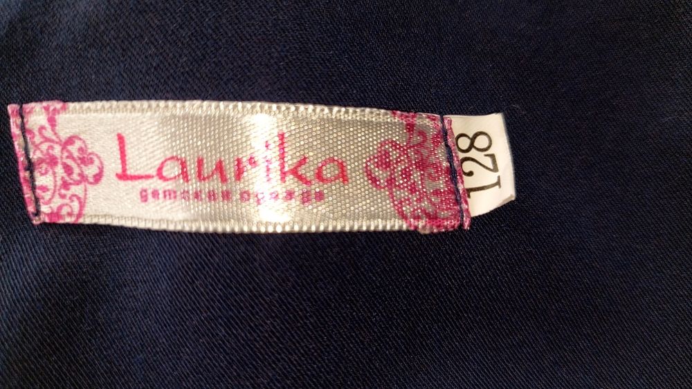 Продам школьные платья