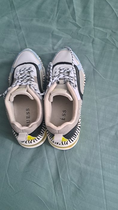 Adidasi guess original