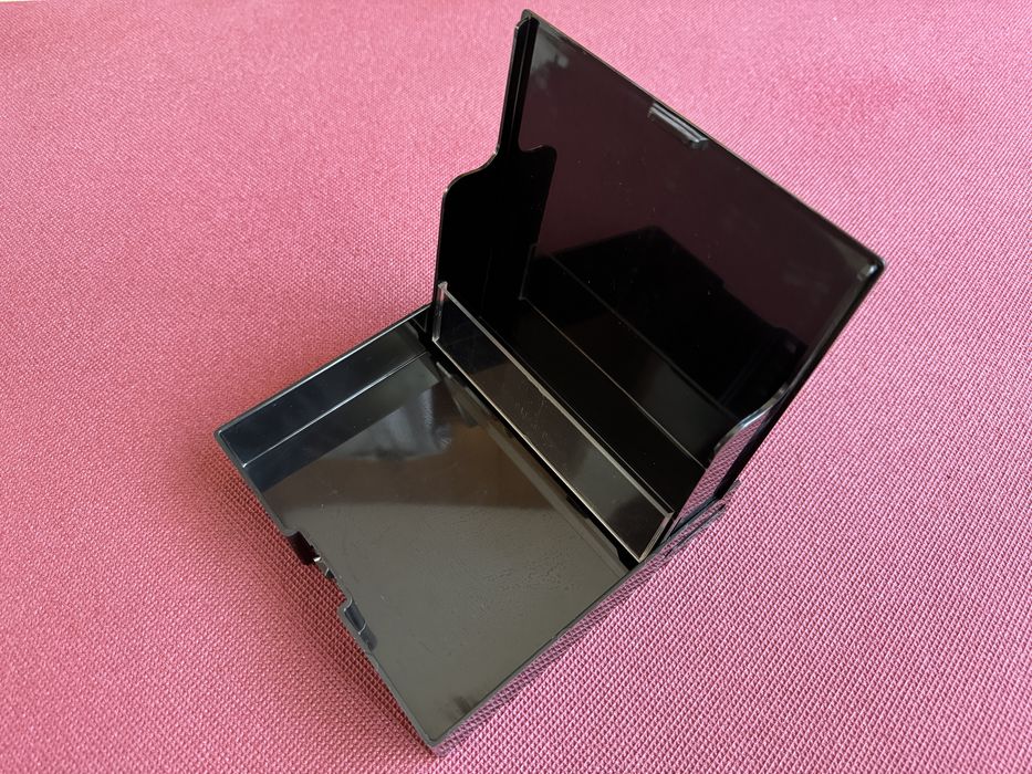 Луксозни пластмасови кутии с ключ за компютърни флопи дискети 3.5”/ 8”