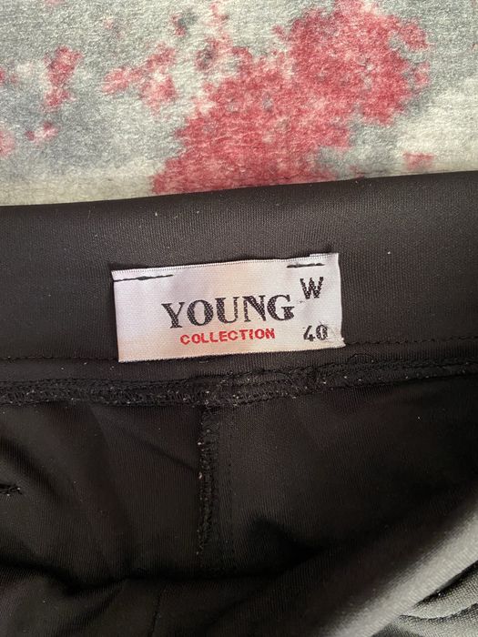 pantaloni negri eleganti