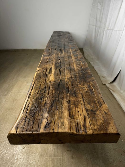 Mobilier rustic din stejar