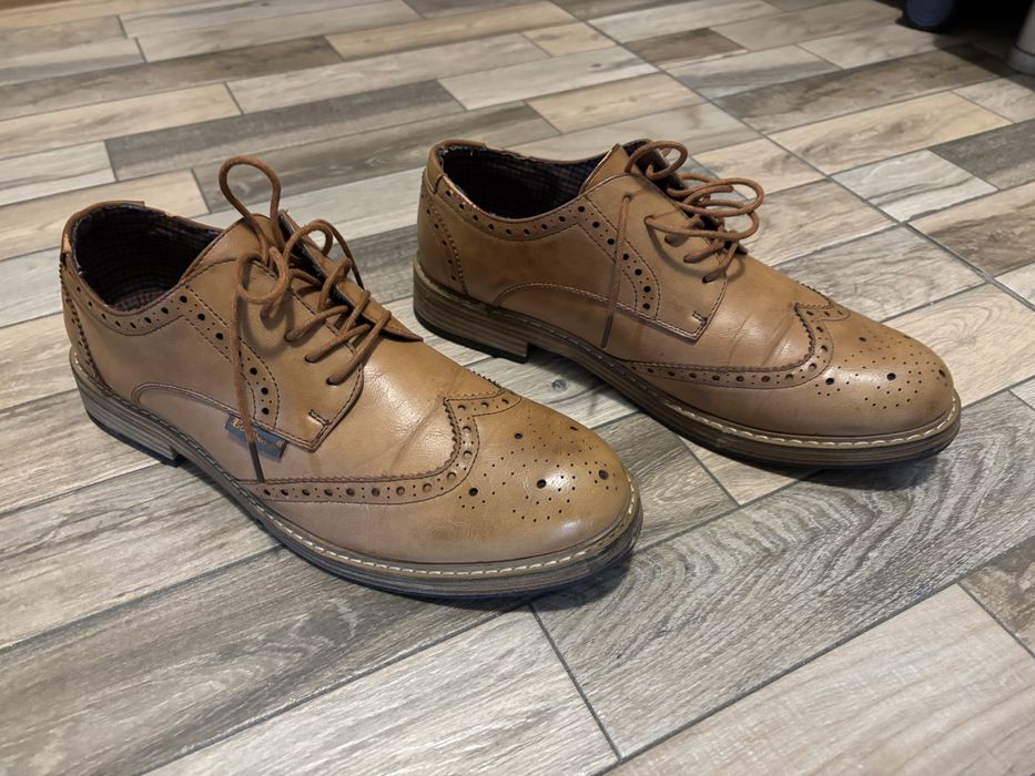 Pantofi Ben Sherman masura 44