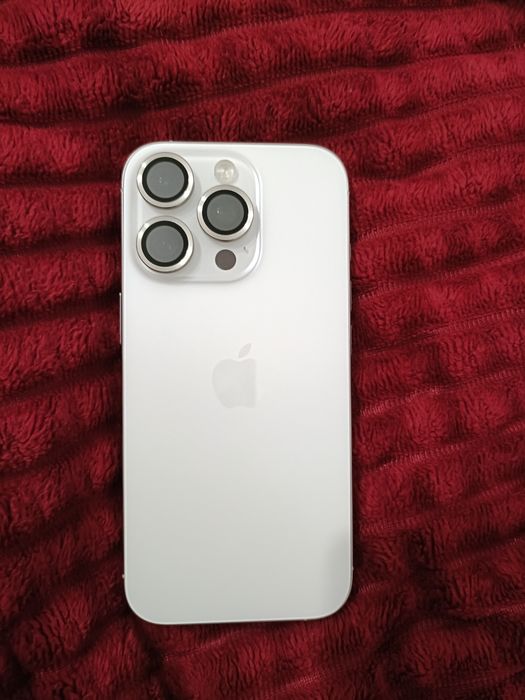iPhone 16 pro в отличном состоянии