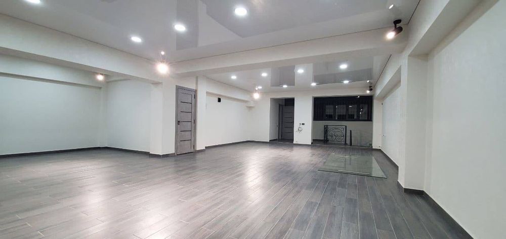 Аренда офис Улица Садика Азимова 150м2