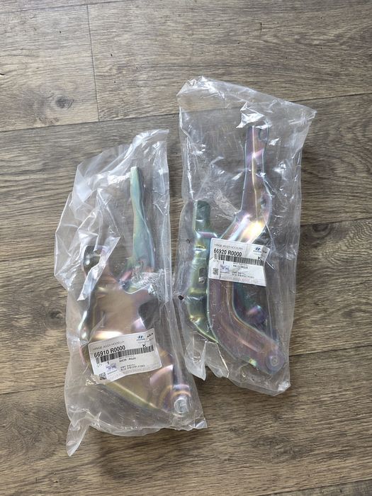 Продам петли капота оригинал Кия Карнивал