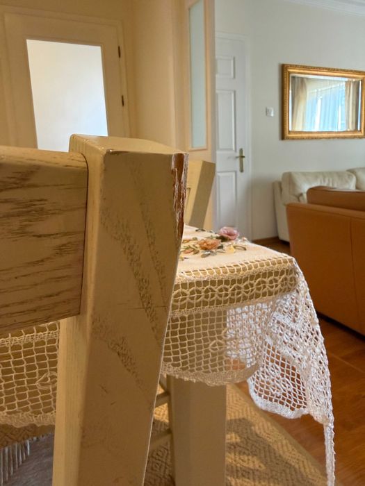 Дървена кухненска маса + 4 стола – комплект