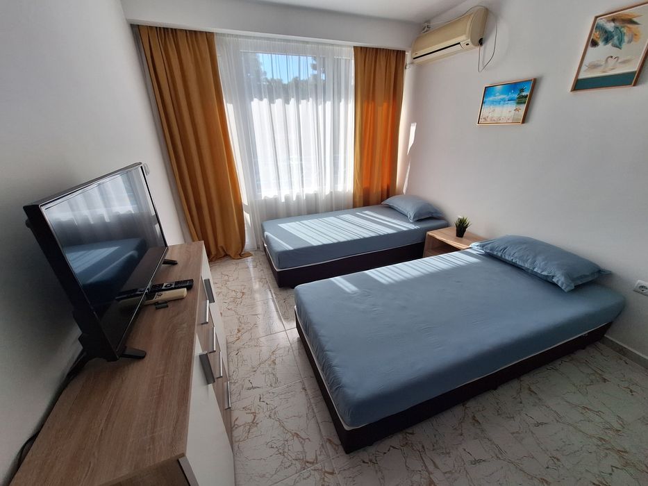 Топ Локация Център Слънчев Бряг Давам Студия За Летния Сезон 2026 
ДАВ