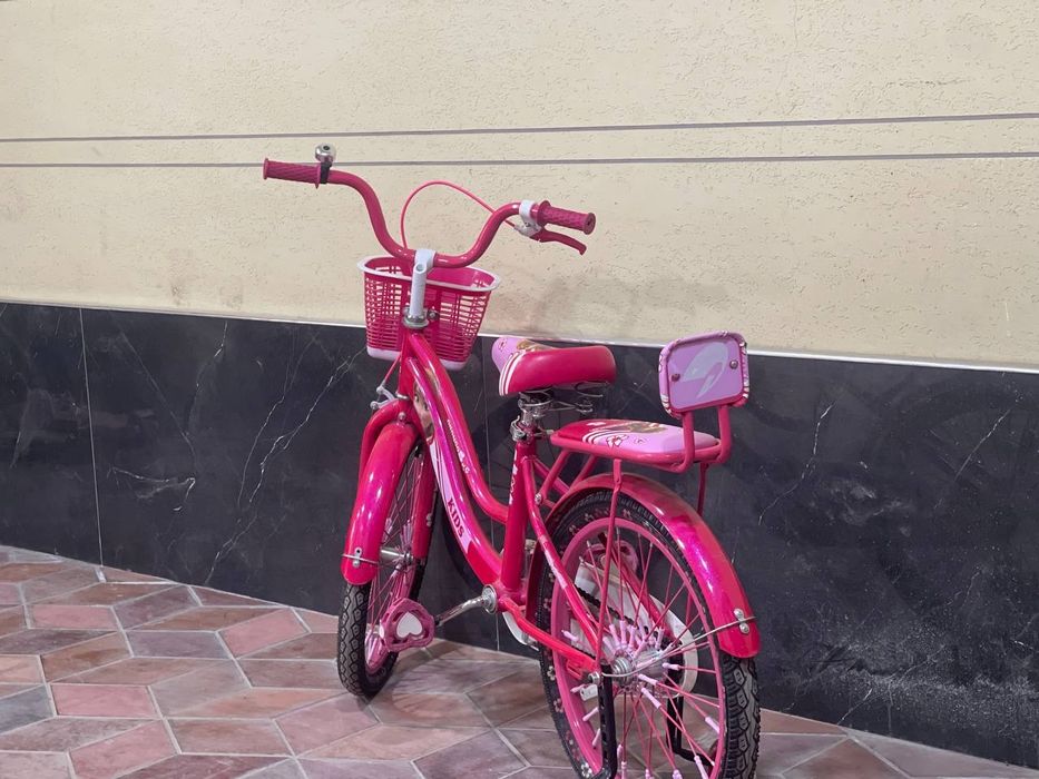 Продаеться детский велосипед