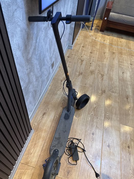 Самокат Xiaomi. Б/у