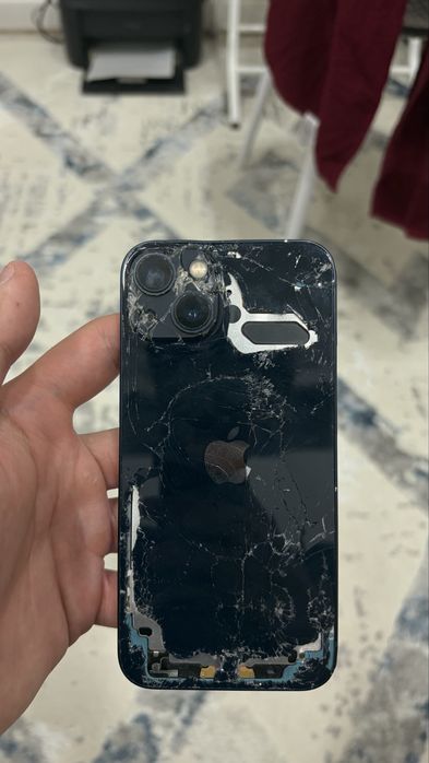 Айфон 13   128гб