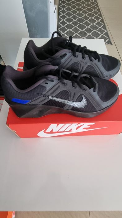 Nike METRO tech -hm9493