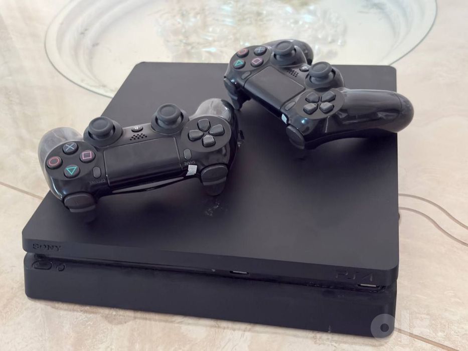 PlayStation 4 Slim 500GB idial holatda