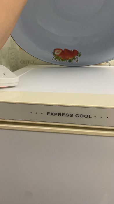 Белый Холодильник LG