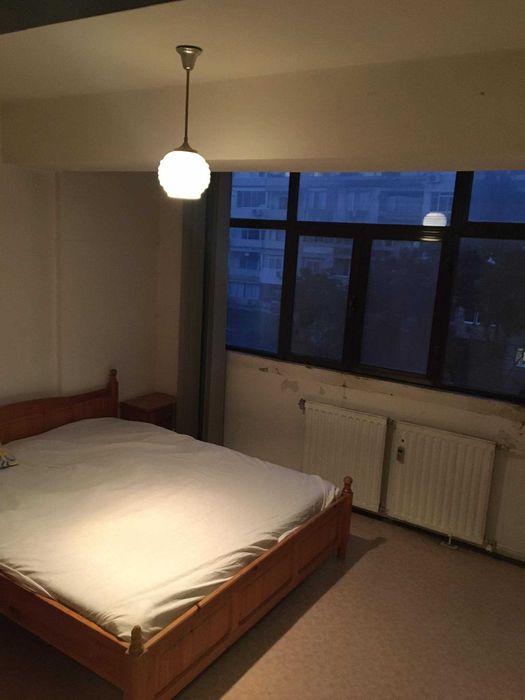 Дава се под наем Двустаен апартамент в Бургас, Славейков - 75 кв.м за 255 € - Снимка #1