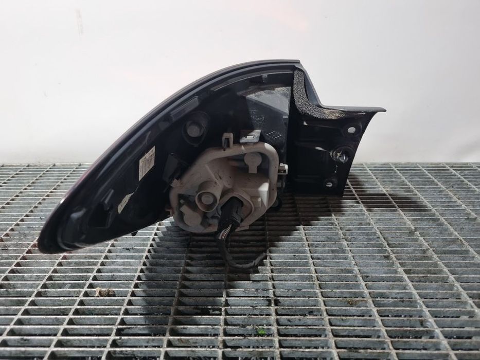 Stop Dreapta Renault Captur 2013 - 2017 SUV 4 Usi (1513) Bec clasic