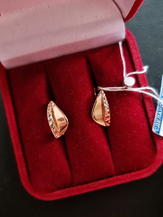 Золотые новые серьги Капельки 585 пробы