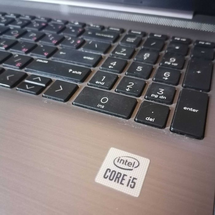 hp 250 g8-10th(i5-1035G1)