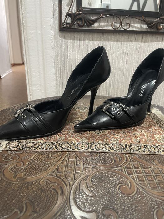 Обувь женская разная