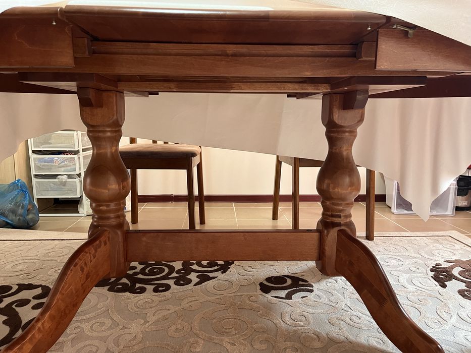 Продается стол за 70 тыс