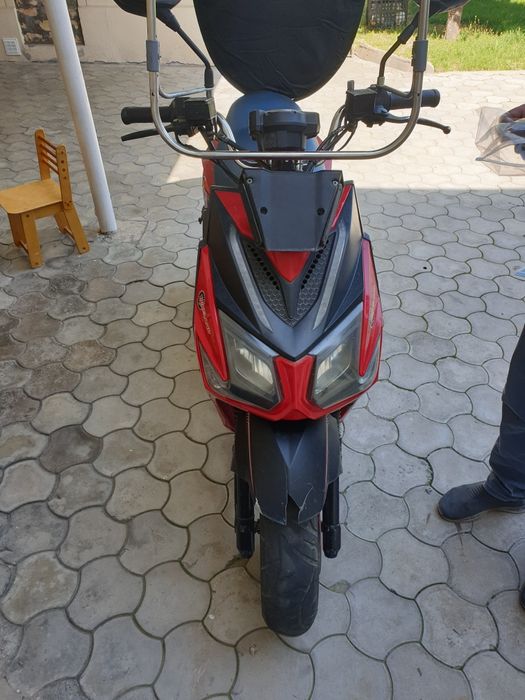 Скутер Bikeland benzin