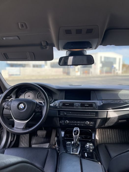 BMW Seria 5 520i F10