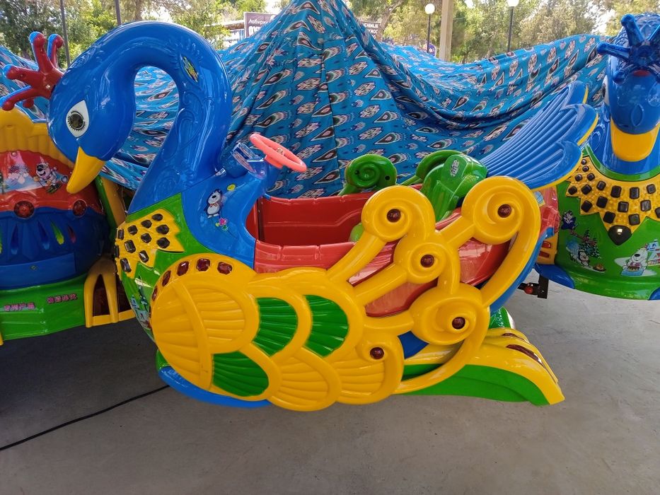 Lebet atraksion yangi va poezd makvin 4 kishilik REMONTHAM QILAMIZ