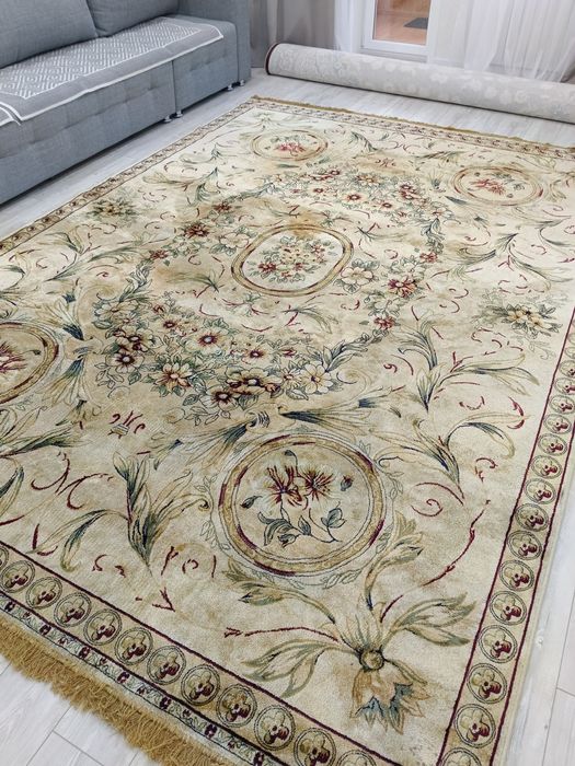 ПРОДАМ Шелковый Ковёр