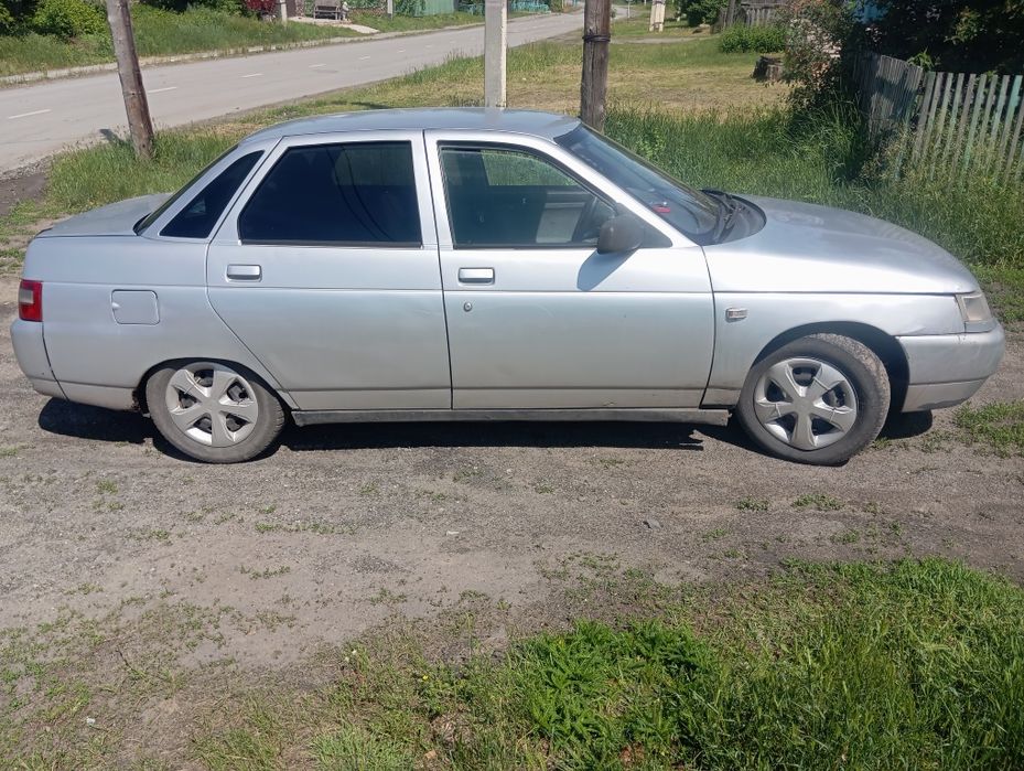 ВАЗ           2110