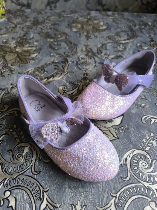 Туфельки на девочку