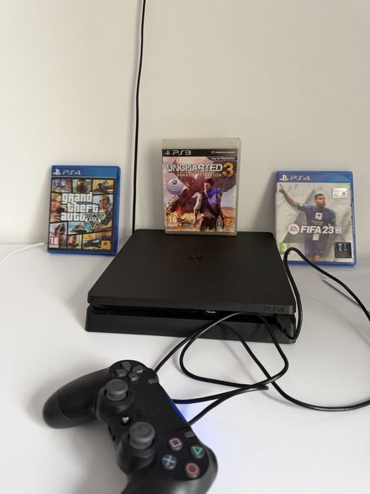 Ps4 1tb+ maneta si 3 jocuri