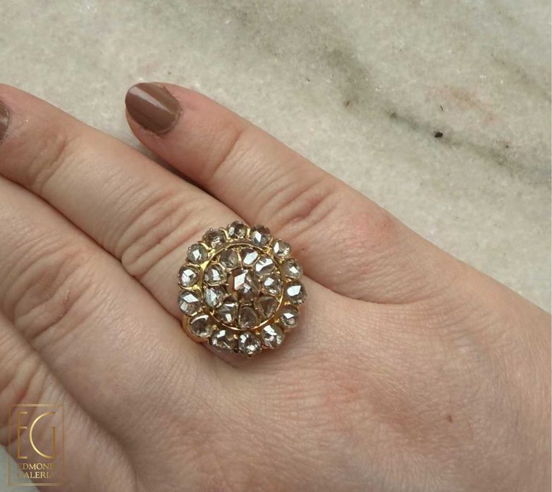 Inel din aur, decorat cu diamante, prima jumătate a sec. XX