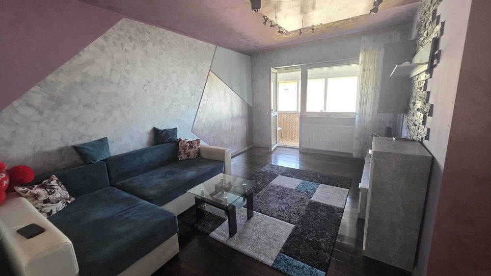 Apartament 2 camere decomandat/circular – Zona FAR