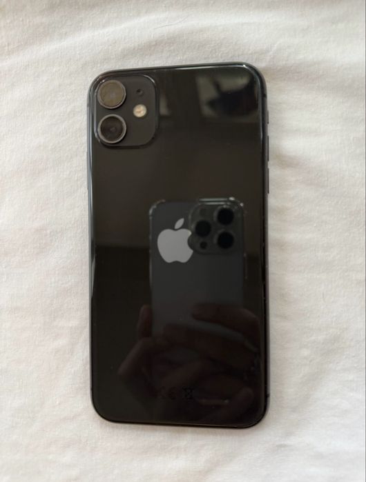 Продам Iphone 11