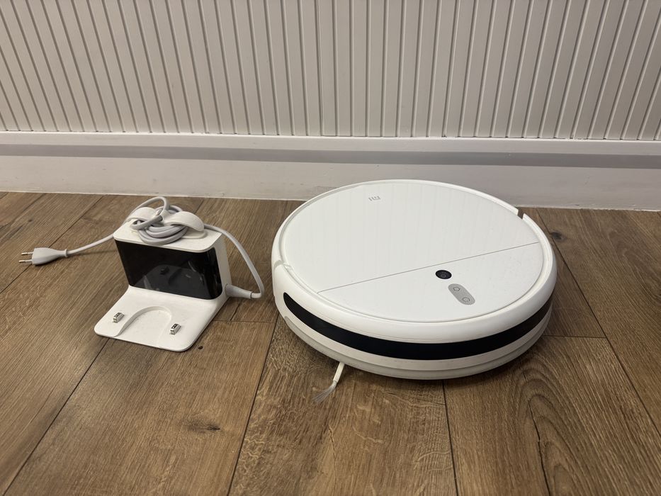 Продам робот пылесос Xiaomi Robot Vacuum