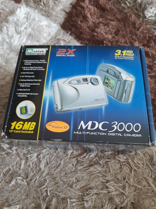 Фотоапарат чисто нов