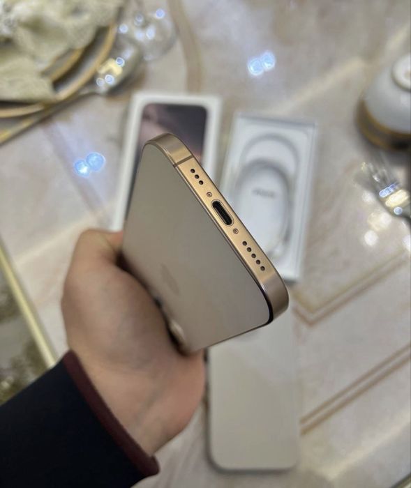 Iphone 16 pro ideal 10/10