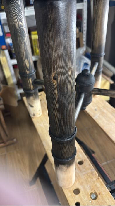 Продам оригинальный журнальный столик